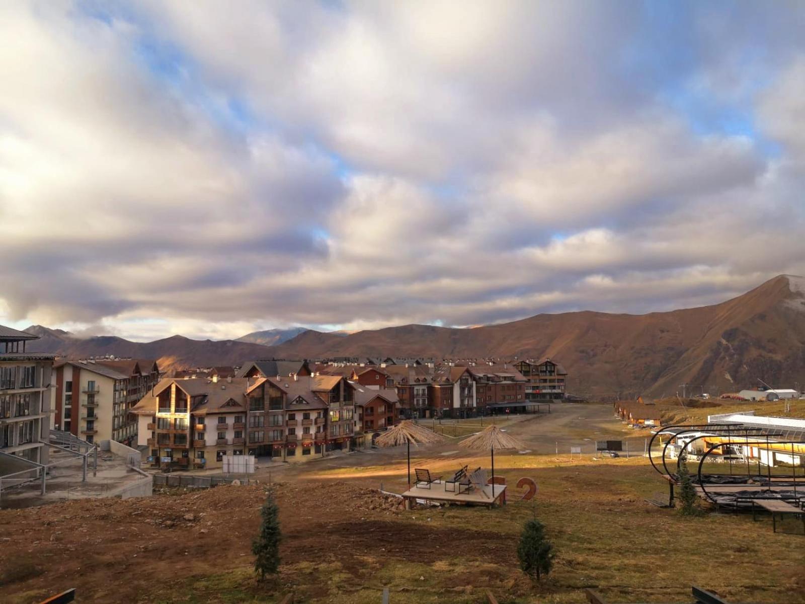 Atrium New Gudauri By Gudauri Travel Aparthotel Ruang foto
